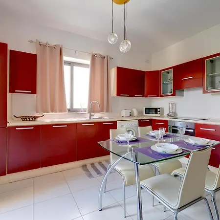 Apartment Urban Elegance 1br Gem In Gziras Hotspot Gzira